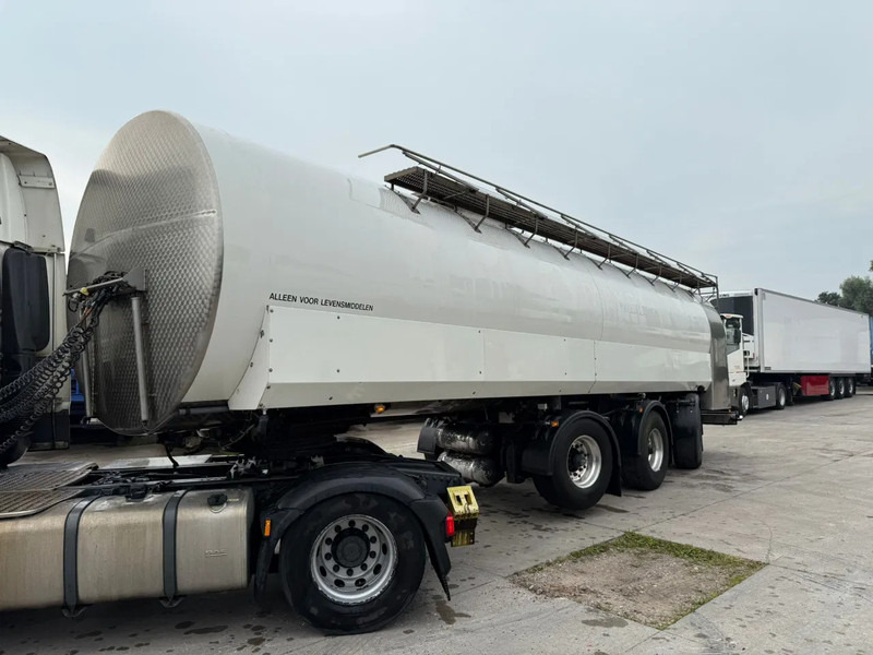 Lako 34.000L RVS/Edelstahl Melk/Milch/Food/Lebensmittel 2X Stuuras - Tank semi-trailer: picture 1 Lako 34.000L RVS/Edelstahl Melk/Milch/Food/Lebensmittel 2X Stuuras - Tank semi-trailer: picture 1