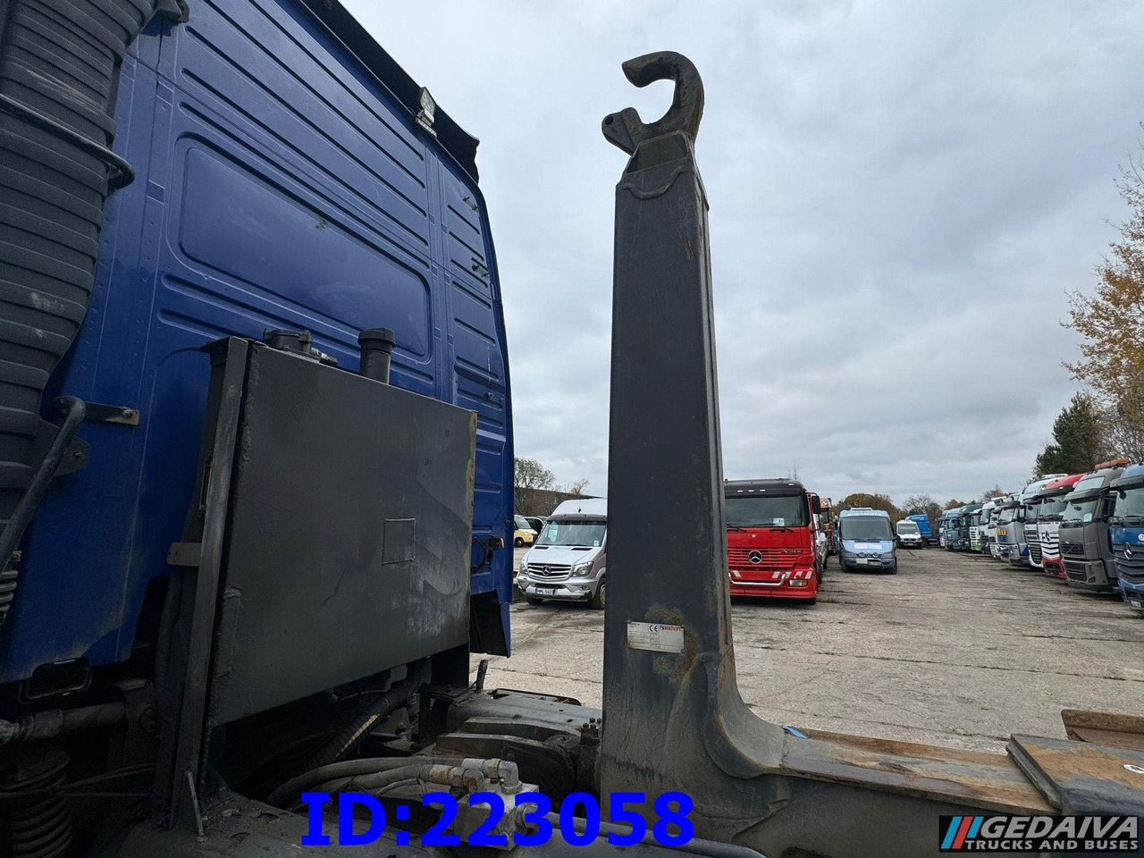 HIAB Multilift XR21S53 - Hook lift/ Skip loader system: picture 1 HIAB Multilift XR21S53 - Hook lift/ Skip loader system: picture 1