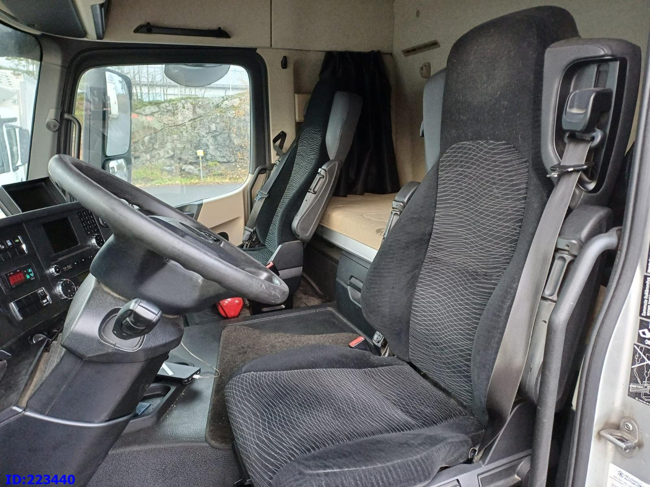 MERCEDES-BENZ Actros 2551 6x2 Euro6 - Refrigerator truck: picture 5 MERCEDES-BENZ Actros 2551 6x2 Euro6 - Refrigerator truck: picture 5