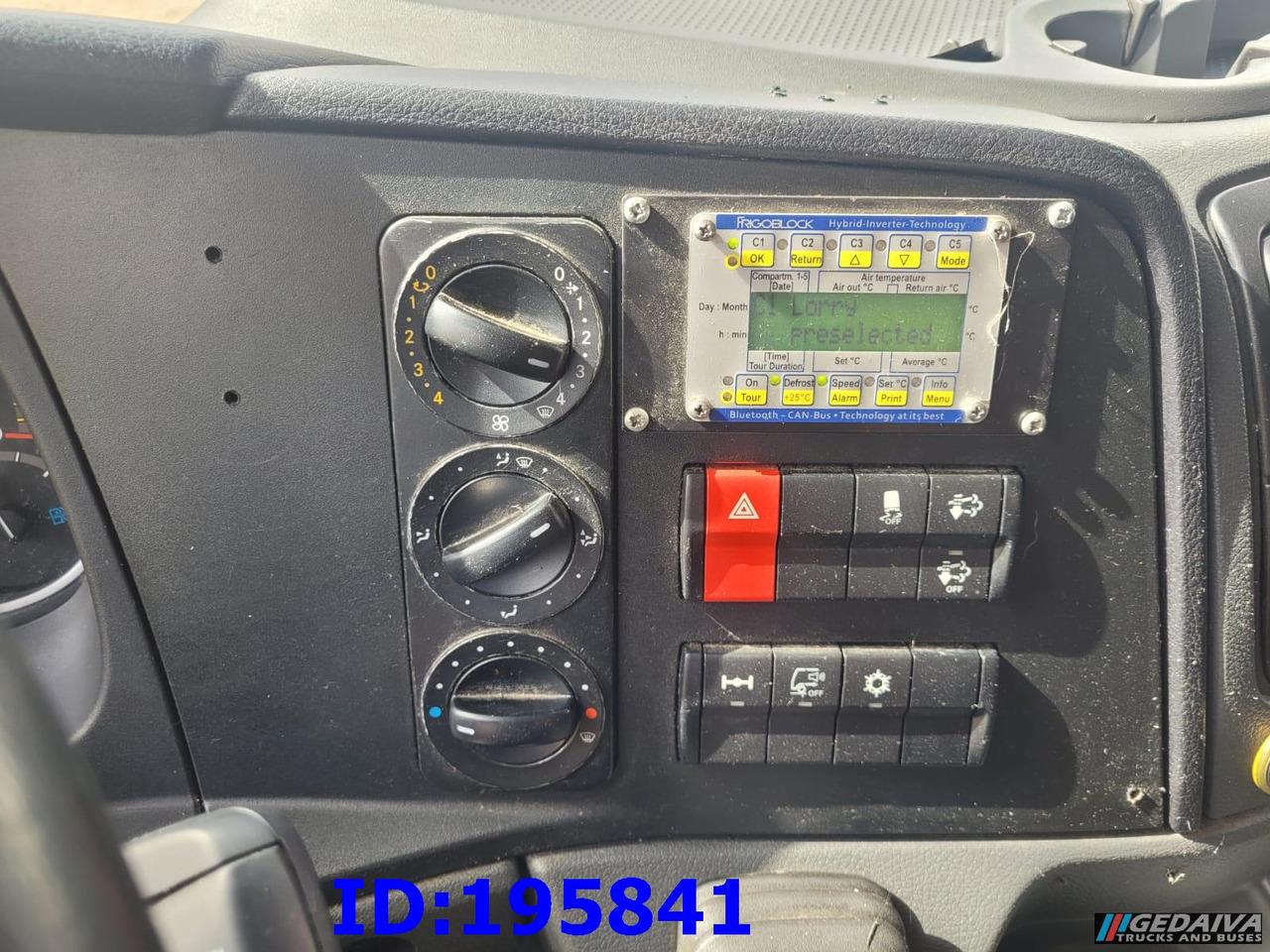 Refrigerator truck MERCEDES-BENZ Atego 1224 Euro6: picture 20