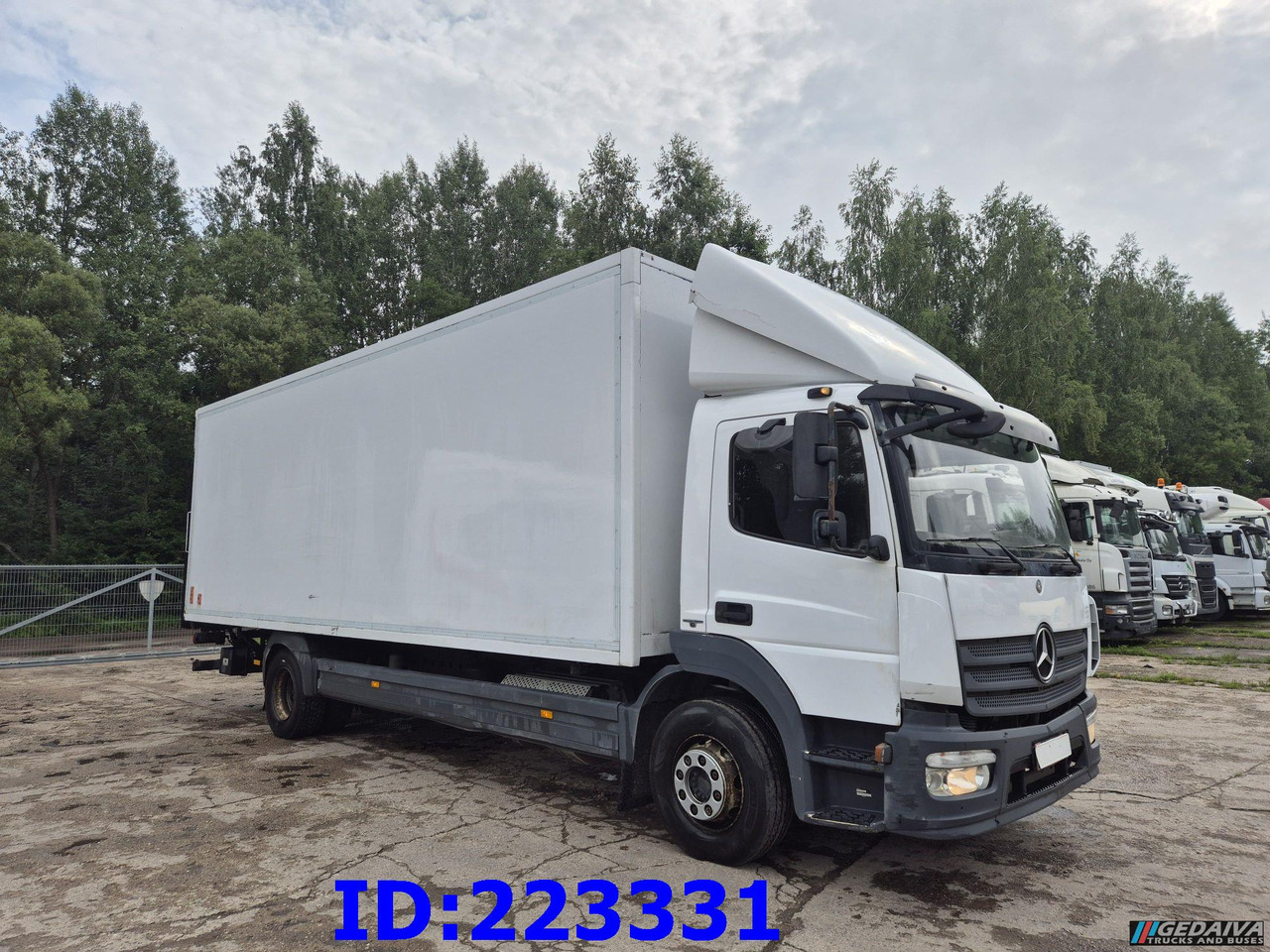 MERCEDES-BENZ Atego 1224 Euro6 (Open side box) - Isothermal truck: picture 3 MERCEDES-BENZ Atego 1224 Euro6 (Open side box) - Isothermal truck: picture 3
