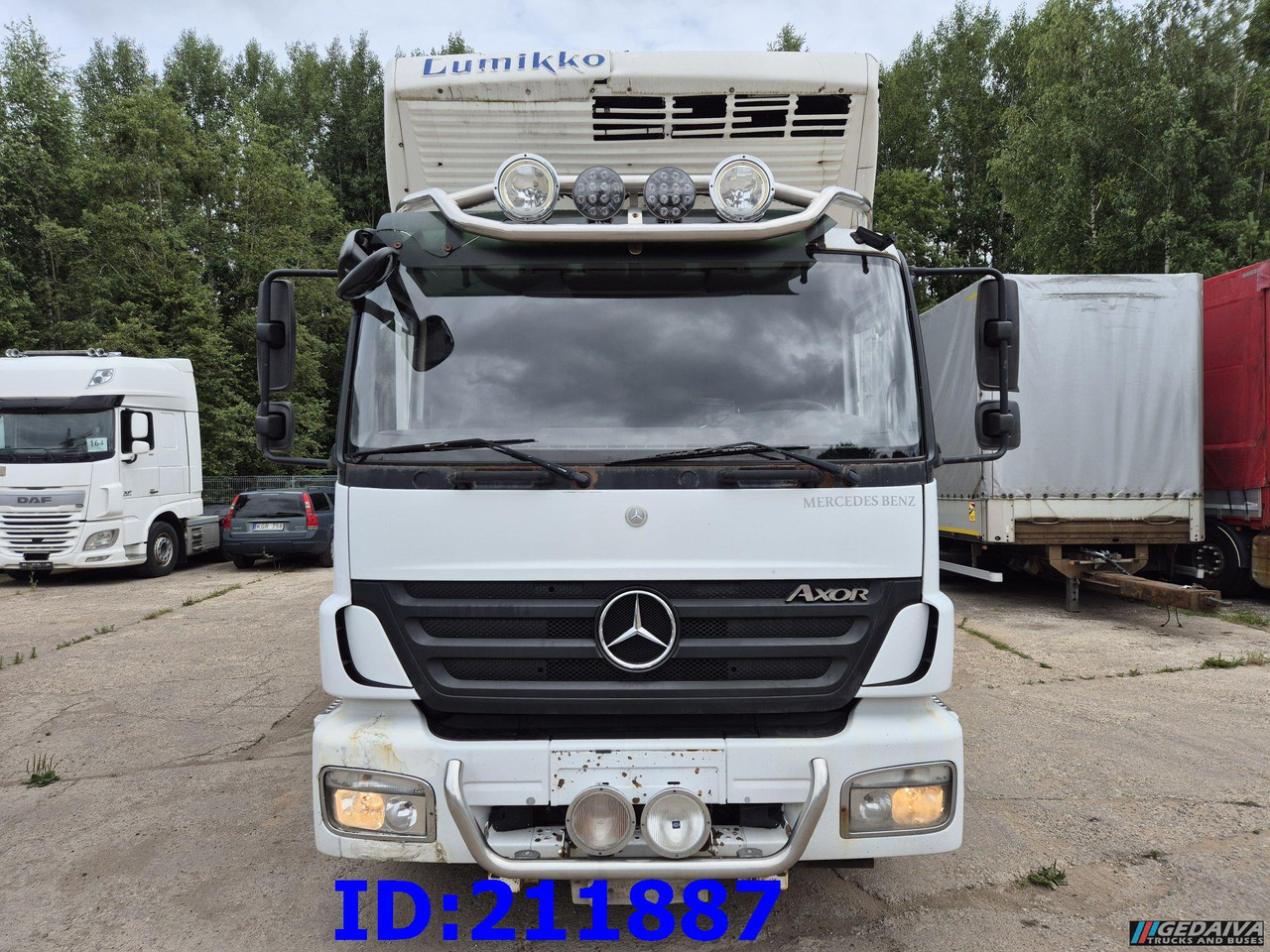 MERCEDES-BENZ Axor 1833 - Manual - Refrigerator truck: picture 2 MERCEDES-BENZ Axor 1833 - Manual - Refrigerator truck: picture 2