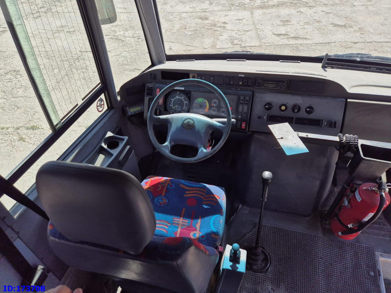 Minibus, Coach MERCEDES-BENZ Medio 30 Seat: picture 10