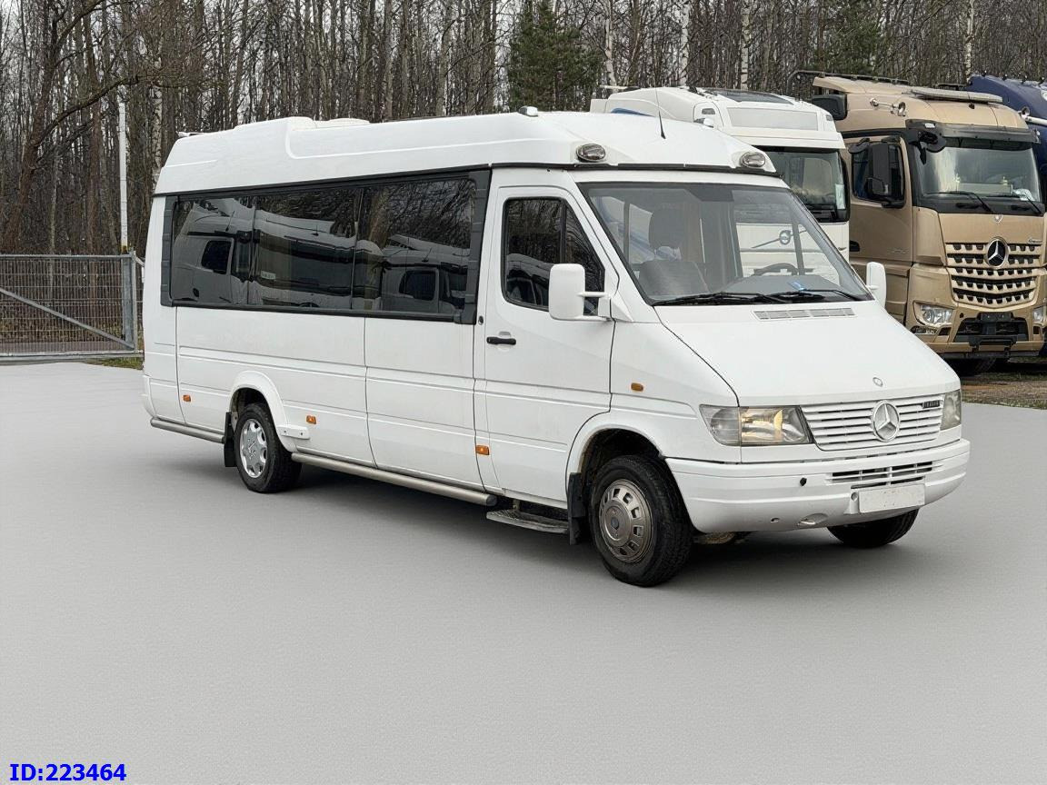 MERCEDES-BENZ Sprinter 412 VIP XXL 18-places - Coach: picture 4 MERCEDES-BENZ Sprinter 412 VIP XXL 18-places - Coach: picture 4