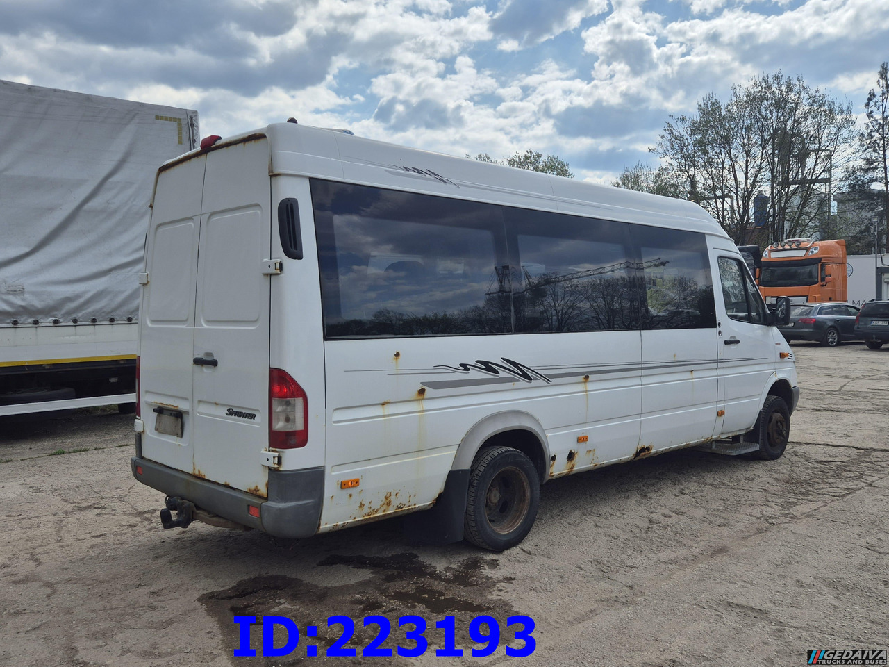 MERCEDES-BENZ Sprinter 416 VIP AC 17-seater - Coach: picture 4 MERCEDES-BENZ Sprinter 416 VIP AC 17-seater - Coach: picture 4
