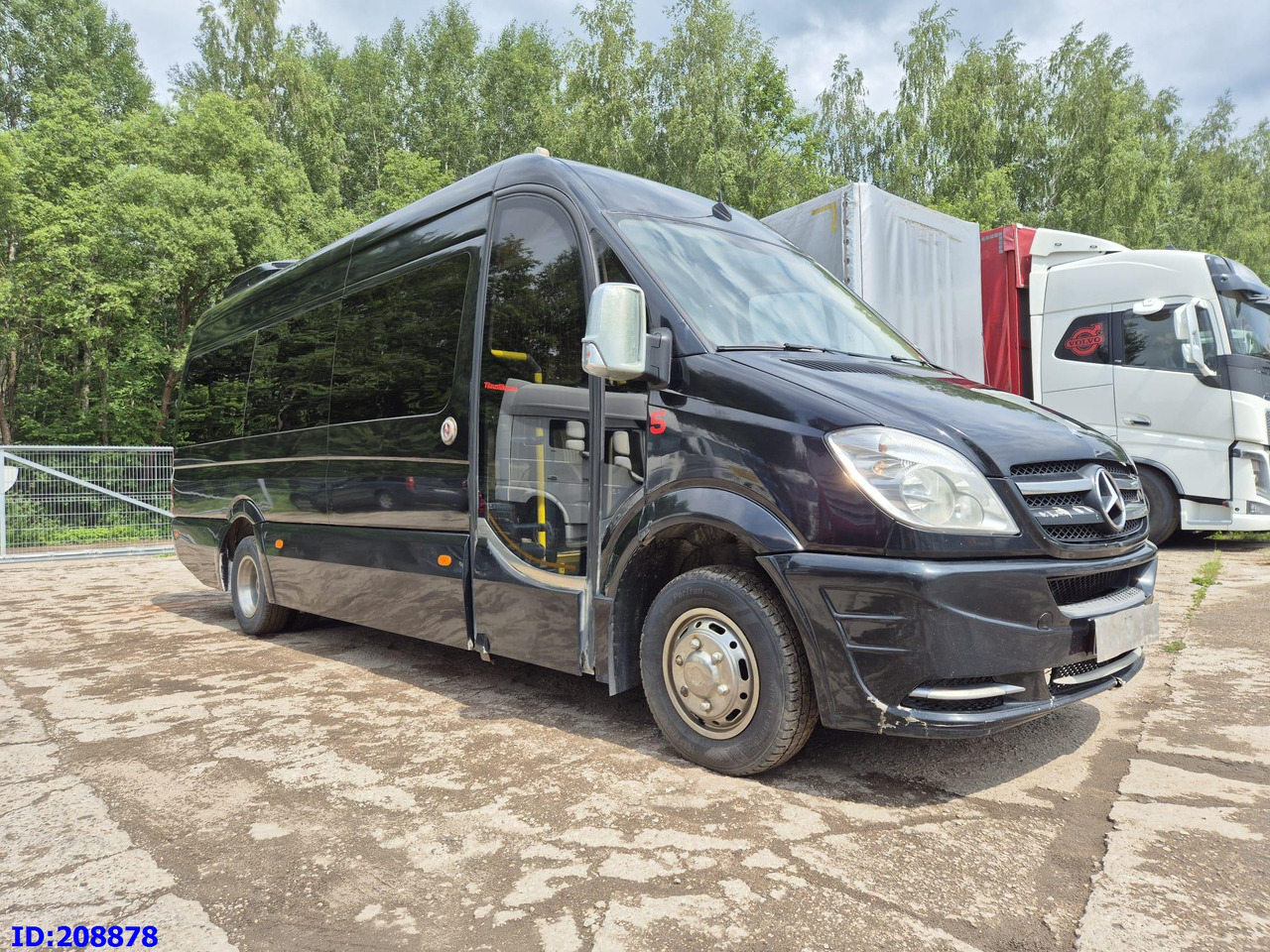 MERCEDES-BENZ Sprinter 519 -VIP- 17 places - Coach: picture 4 MERCEDES-BENZ Sprinter 519 -VIP- 17 places - Coach: picture 4