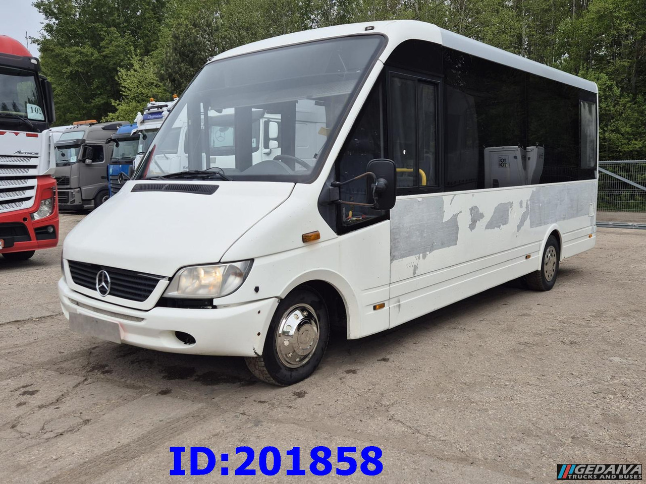 MERCEDES-BENZ Sprinter 616 - 27 Place - City bus: picture 3 MERCEDES-BENZ Sprinter 616 - 27 Place - City bus: picture 3
