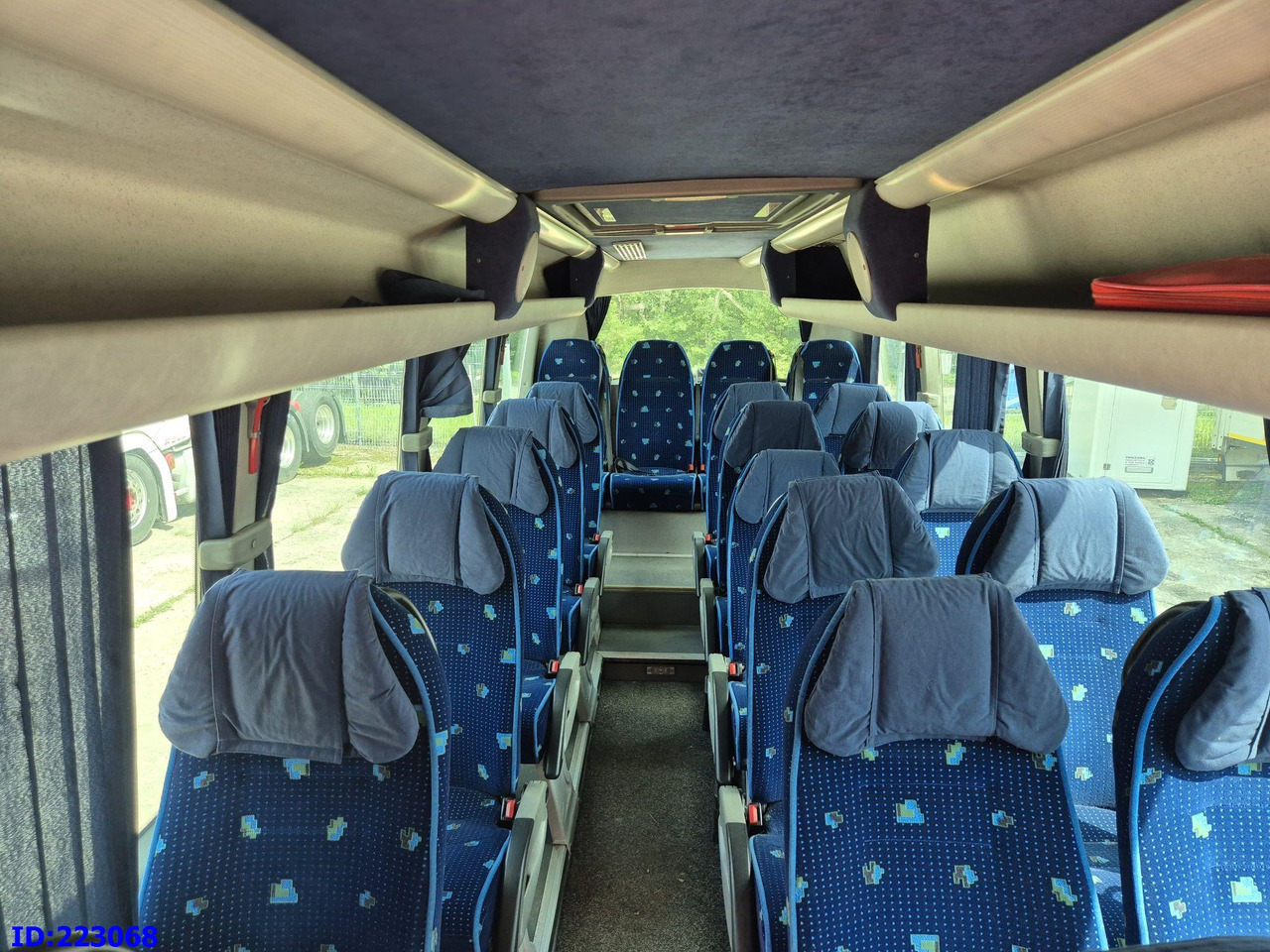 Coach MERCEDES-BENZ Sprinter 616 Sunset 23-Seater: picture 14