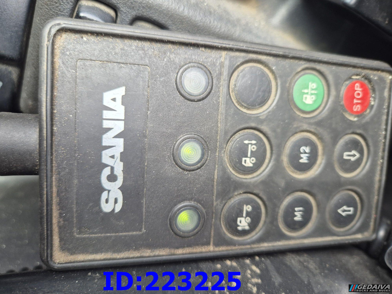 Box truck SCANIA P380 6x2 Open side box: picture 12