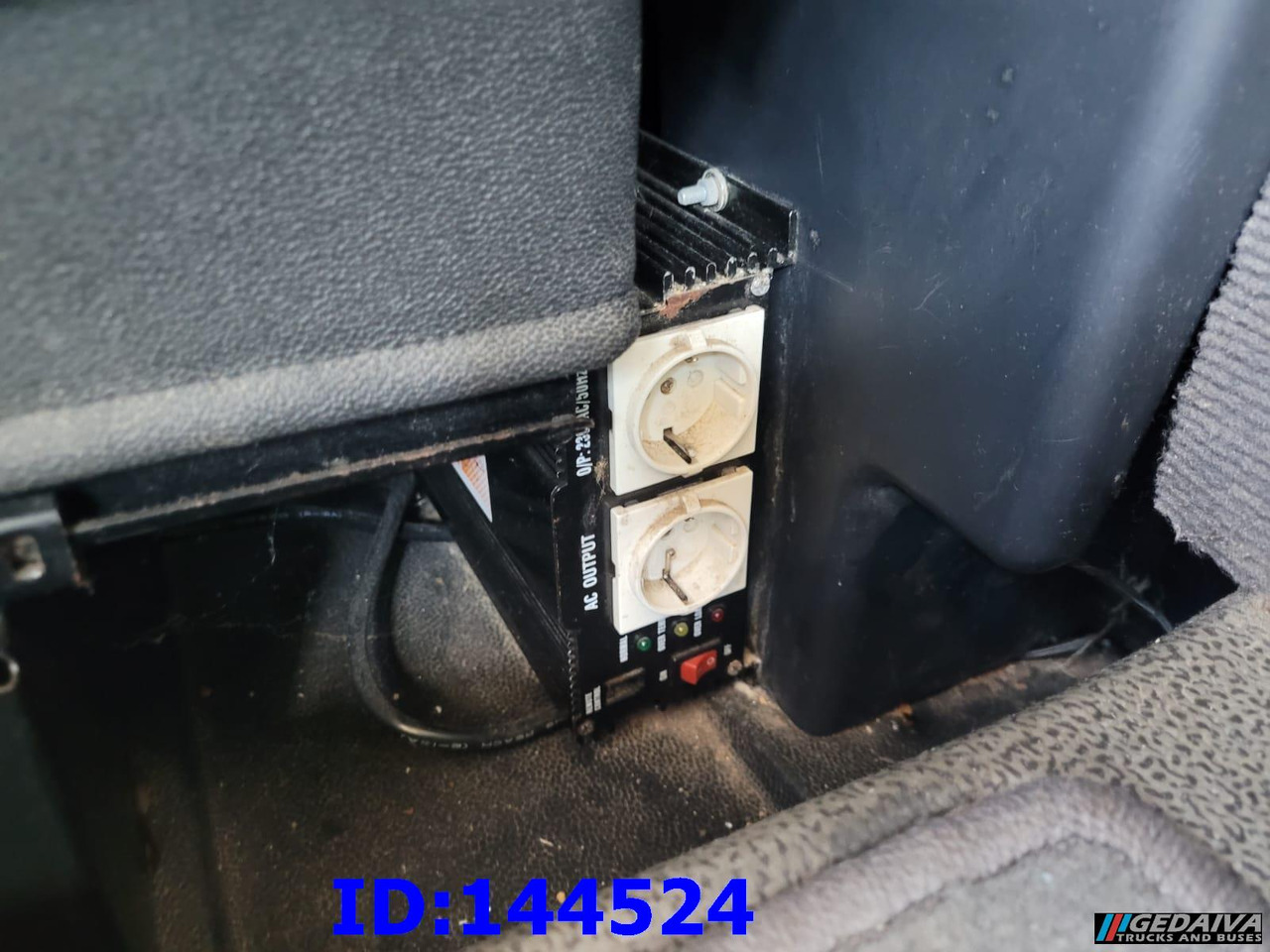 Tractor unit DAF XF 105.410 Retarder: picture 23
