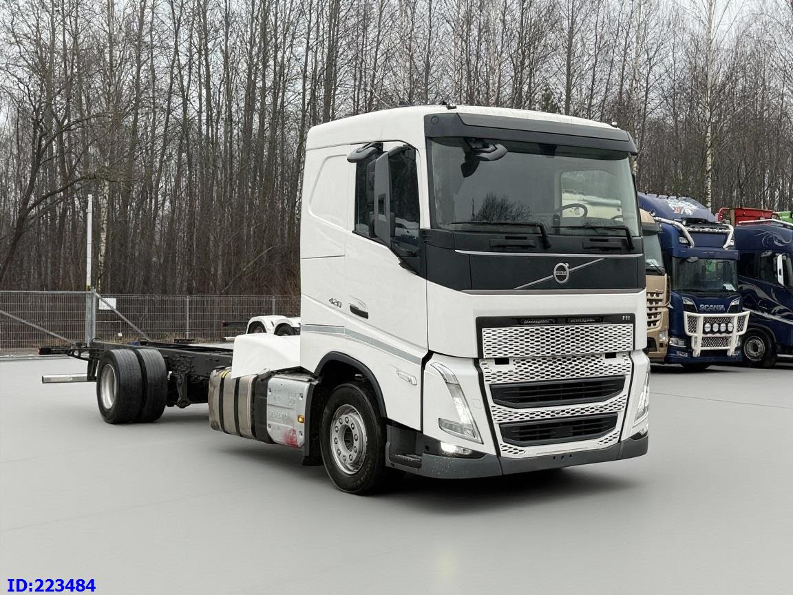 VOLVO FH13 420HP - Cab chassis truck: picture 4 VOLVO FH13 420HP - Cab chassis truck: picture 4