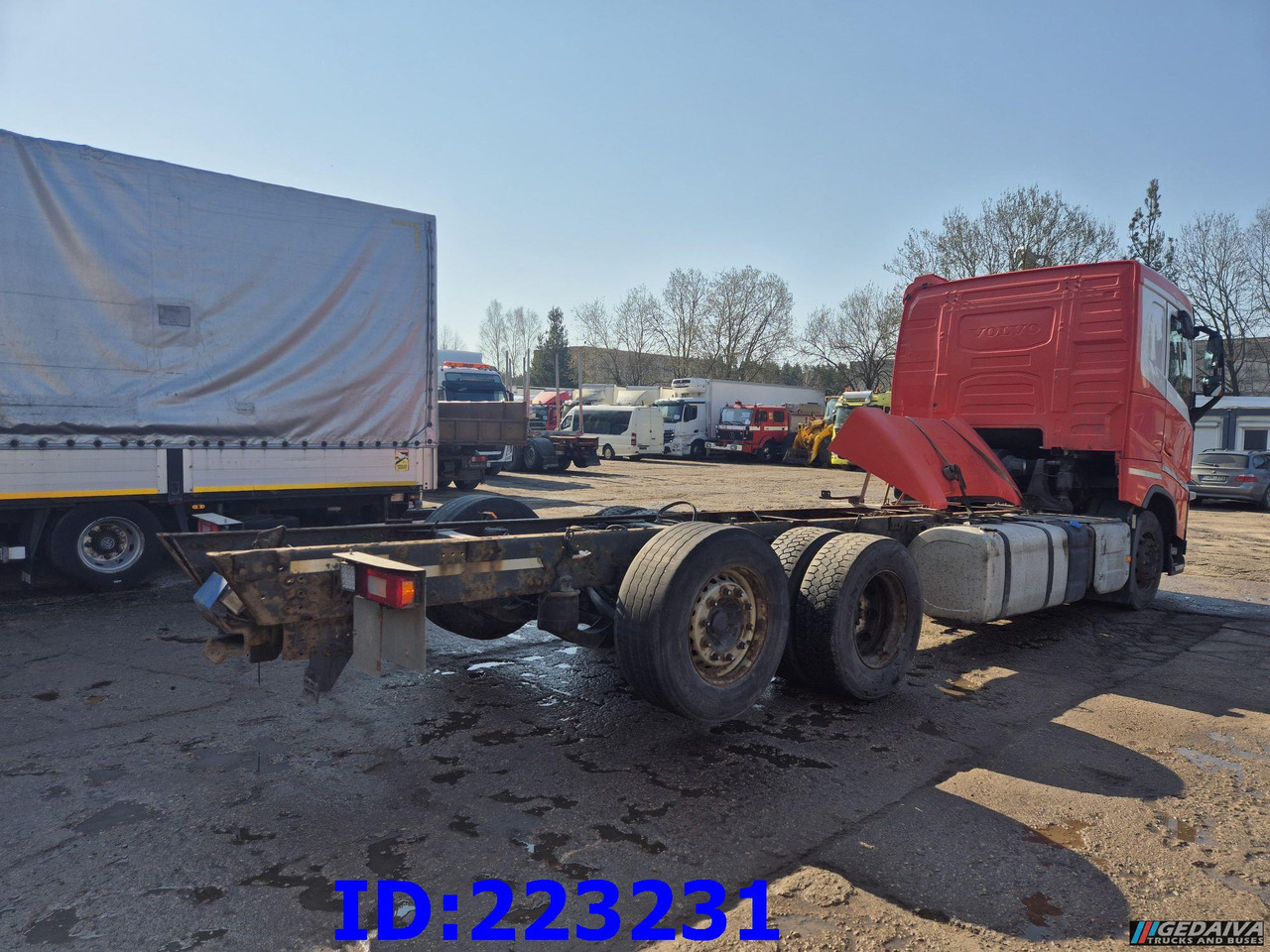 VOLVO FH13 540HP 6X2 Euro6 - Cab chassis truck: picture 3 VOLVO FH13 540HP 6X2 Euro6 - Cab chassis truck: picture 3