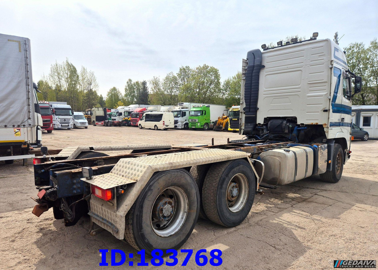 VOLVO FH16 580HP 6x4 BigAxles - Cab chassis truck: picture 5 VOLVO FH16 580HP 6x4 BigAxles - Cab chassis truck: picture 5