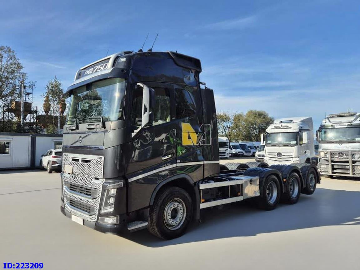 VOLVO FH16 750HP 8x4 Steering axle - Cab chassis truck: picture 1 VOLVO FH16 750HP 8x4 Steering axle - Cab chassis truck: picture 1