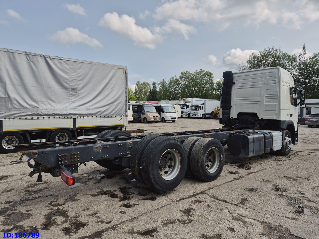 Cab chassis truck VOLVO FM13 500HP 6x2: picture 6