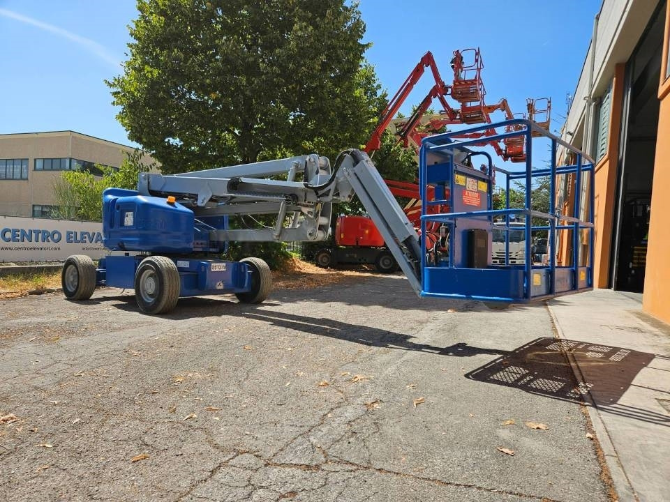 Genie Z 45/25 J DC - Articulated boom: picture 1 Genie Z 45/25 J DC - Articulated boom: picture 1