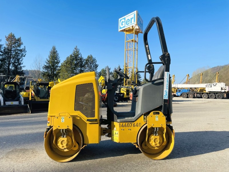 Caterpillar CB14B (3399) - Roller: picture 1 Caterpillar CB14B (3399) - Roller: picture 1