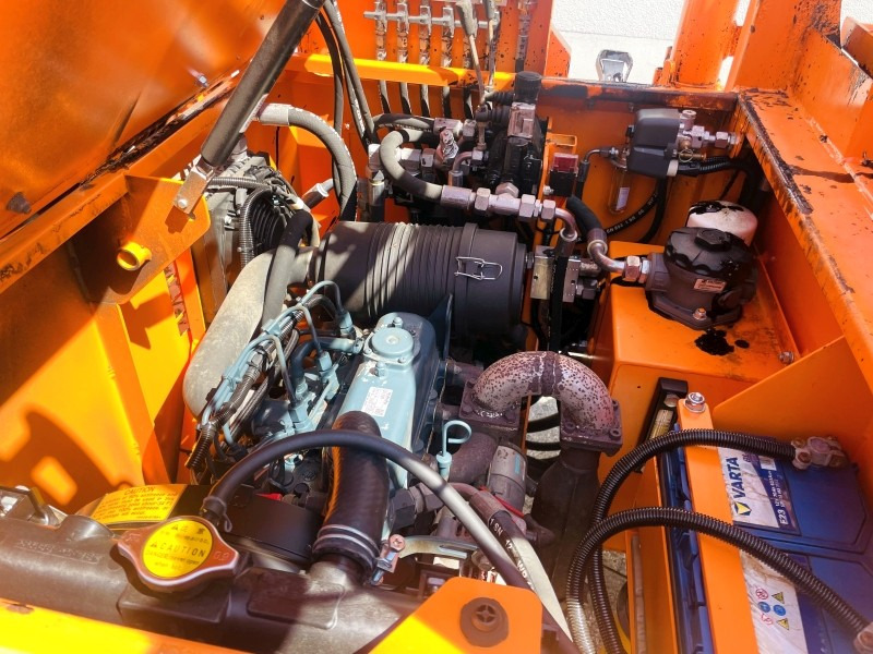 Steyr STI VSM-3R (3833) - Asphalt distributor: picture 4 Steyr STI VSM-3R (3833) - Asphalt distributor: picture 4