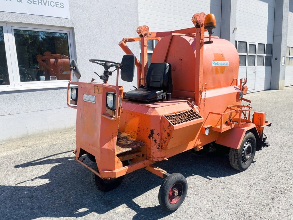 Strassmayr S-25-500G (4055) - Asphalt distributor: picture 3 Strassmayr S-25-500G (4055) - Asphalt distributor: picture 3