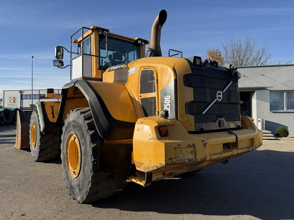 Volvo L 250 G (111749) - Wheel loader: picture 4 Volvo L 250 G (111749) - Wheel loader: picture 4