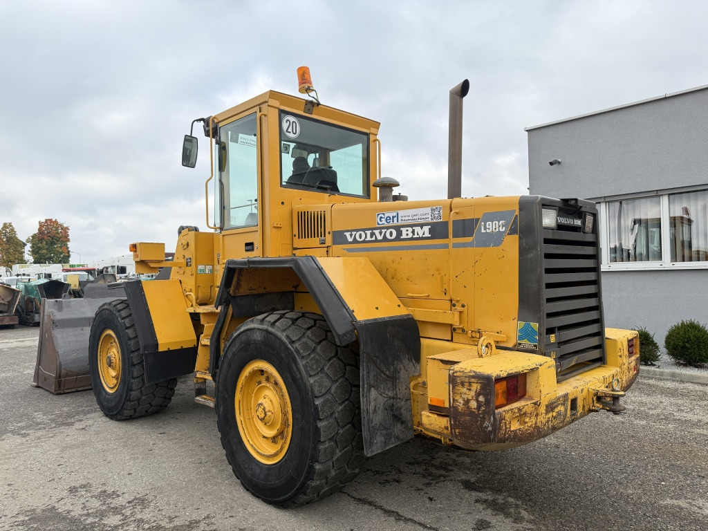 Volvo L 90 C (111728) - Wheel loader: picture 3 Volvo L 90 C (111728) - Wheel loader: picture 3