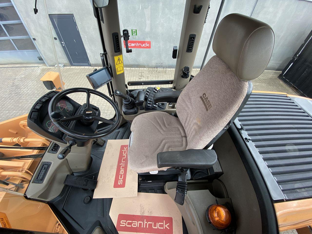 Case 721F - Wheel loader: picture 3 Case 721F - Wheel loader: picture 3