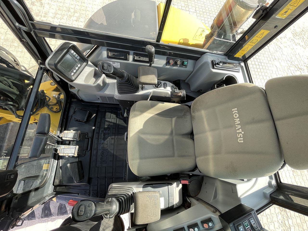 Komatsu PC55MR-5 - Mini excavator: picture 3 Komatsu PC55MR-5 - Mini excavator: picture 3
