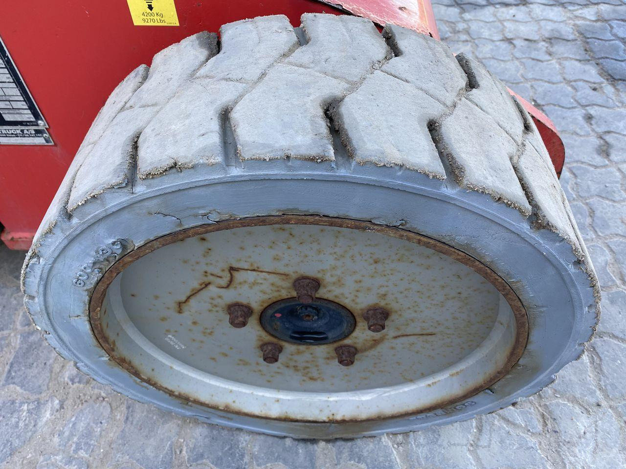 Articulated boom Manitou 170AETJ-L: picture 6