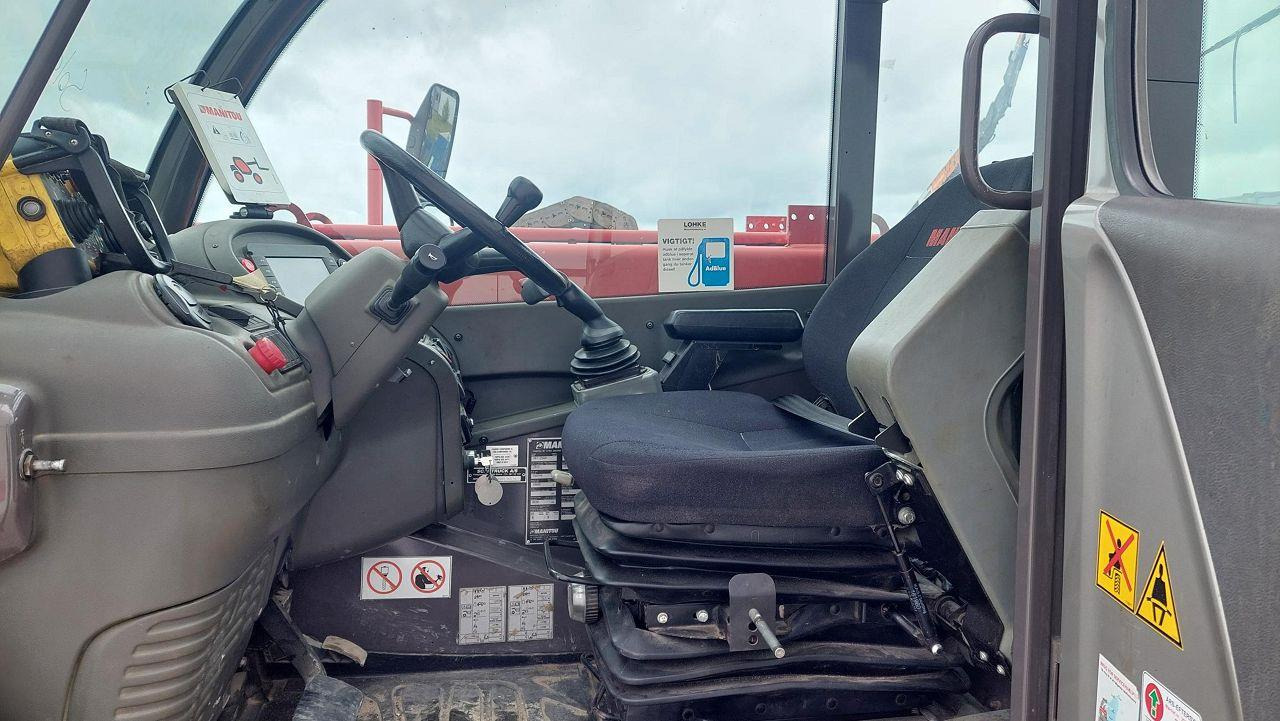 Telescopic handler Manitou MRT2540P+ ST4: picture 8