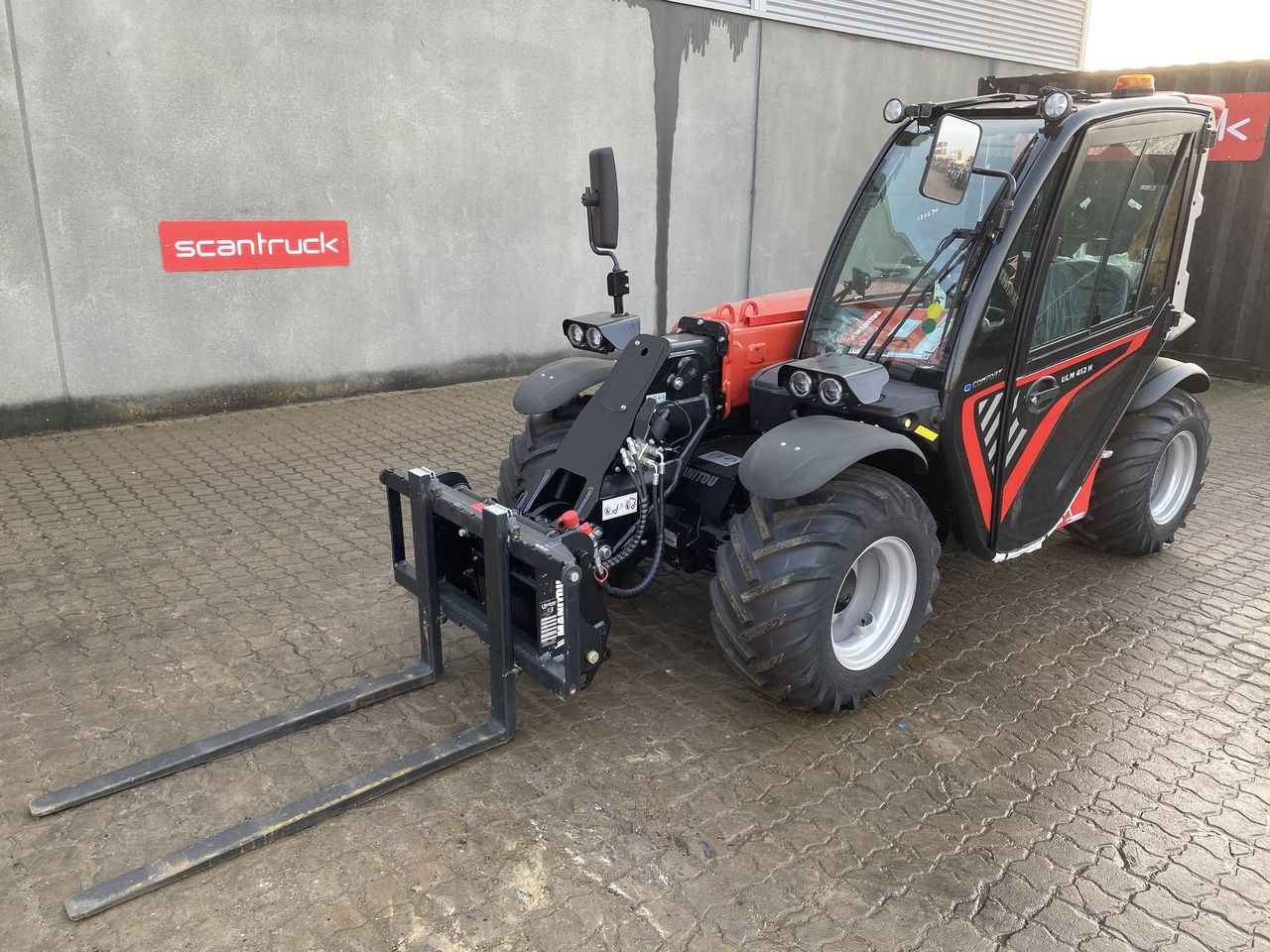 Manitou ULM412H Comfort ST5 - Telescopic handler: picture 1 Manitou ULM412H Comfort ST5 - Telescopic handler: picture 1
