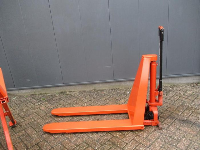 BT HL 1000 - Stacker: picture 2 BT HL 1000 - Stacker: picture 2