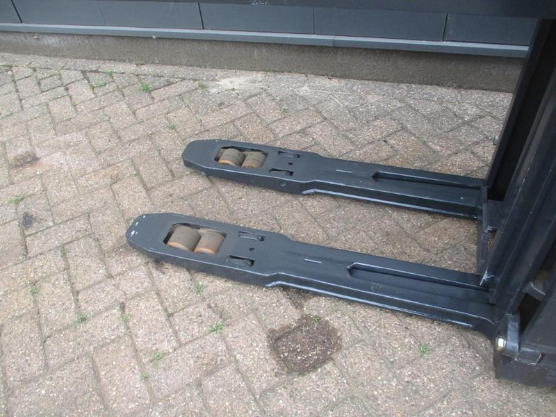 Still EGV 20 - Stacker: picture 4 Still EGV 20 - Stacker: picture 4