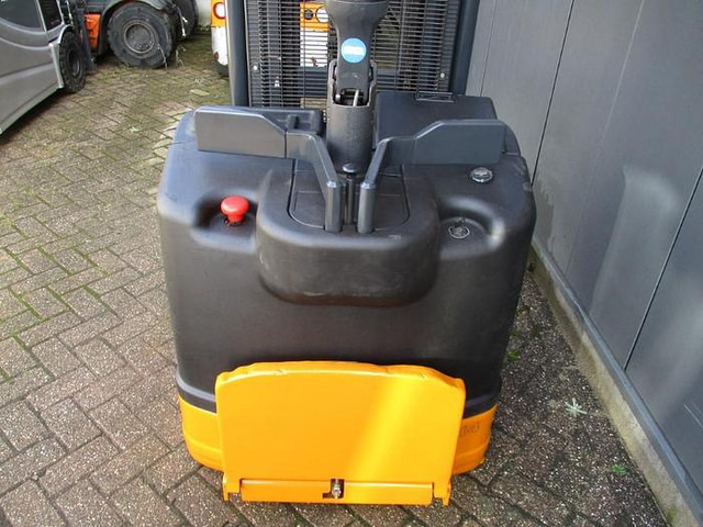 Still EGV S14 - Stacker: picture 4 Still EGV S14 - Stacker: picture 4