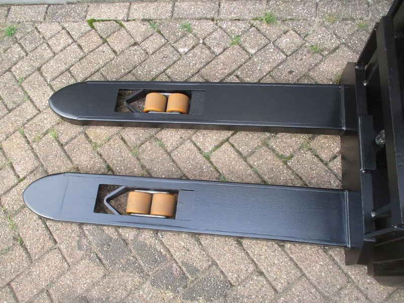 Toyota SWE 100 - Stacker: picture 4 Toyota SWE 100 - Stacker: picture 4