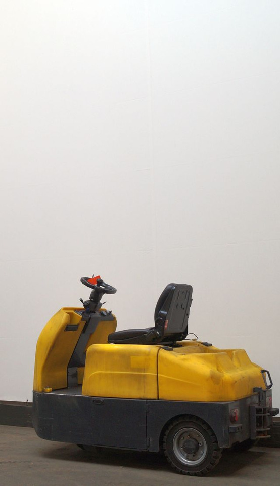 Dec Bull 6N - Tow tractor: picture 2 Dec Bull 6N - Tow tractor: picture 2