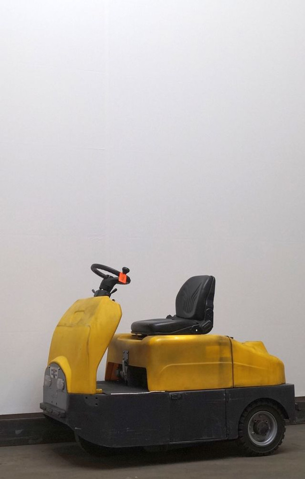 Dec Bull 6N - Tow tractor: picture 1 Dec Bull 6N - Tow tractor: picture 1