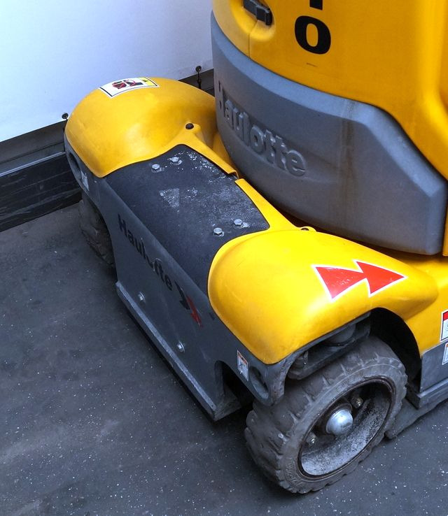 Haulotte Star 10-1 - Vertical mast lift: picture 3 Haulotte Star 10-1 - Vertical mast lift: picture 3