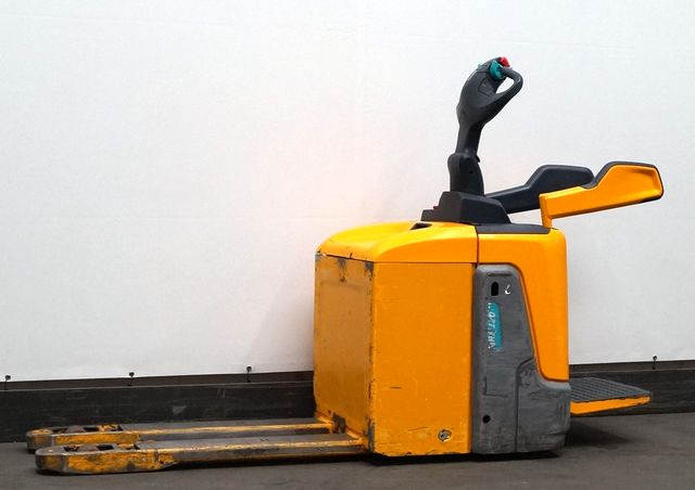 Jungheinrich ERE120 - Pallet truck: picture 1 Jungheinrich ERE120 - Pallet truck: picture 1