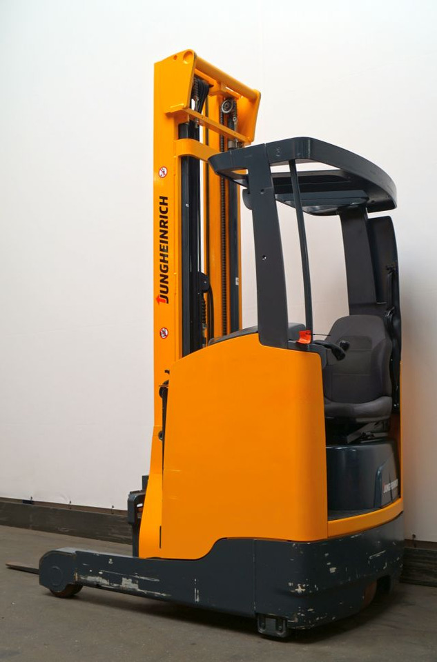 Jungheinrich ETV112 - Reach truck: picture 1 Jungheinrich ETV112 - Reach truck: picture 1