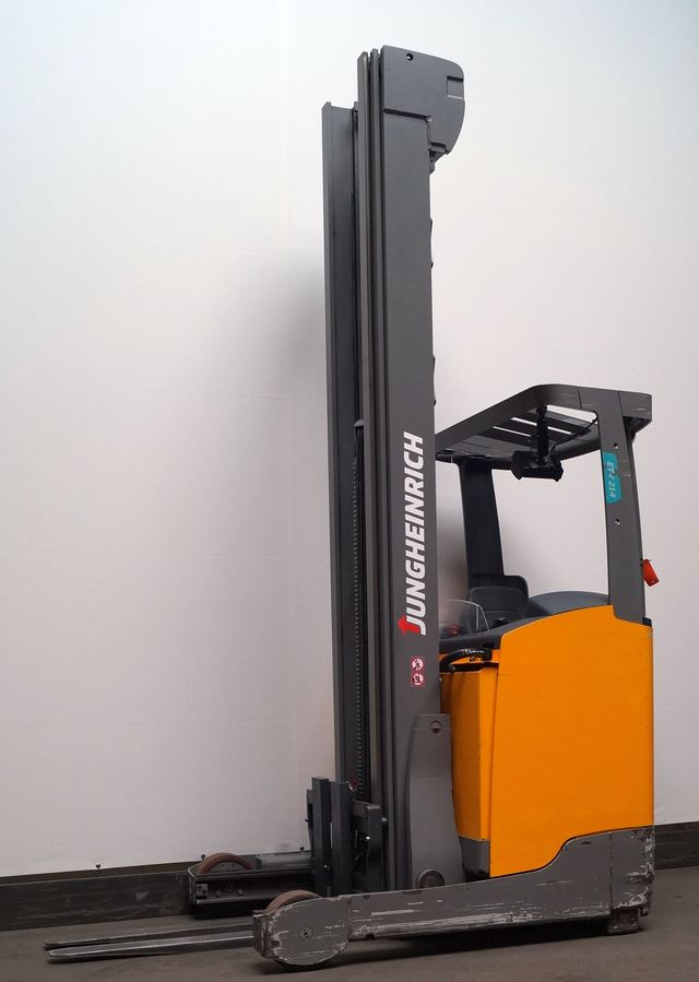 Jungheinrich ETV214 - Reach truck: picture 2 Jungheinrich ETV214 - Reach truck: picture 2