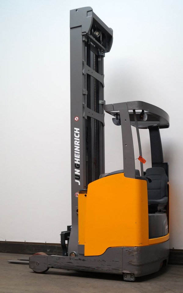 Jungheinrich ETV214 - Reach truck: picture 1 Jungheinrich ETV214 - Reach truck: picture 1