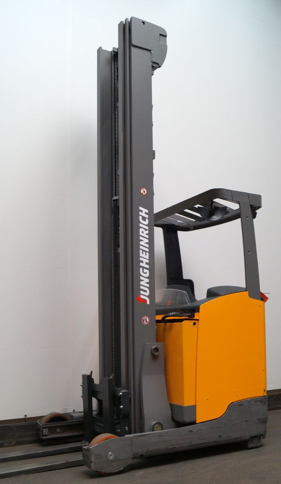 Jungheinrich ETV214 - Reach truck: picture 2 Jungheinrich ETV214 - Reach truck: picture 2