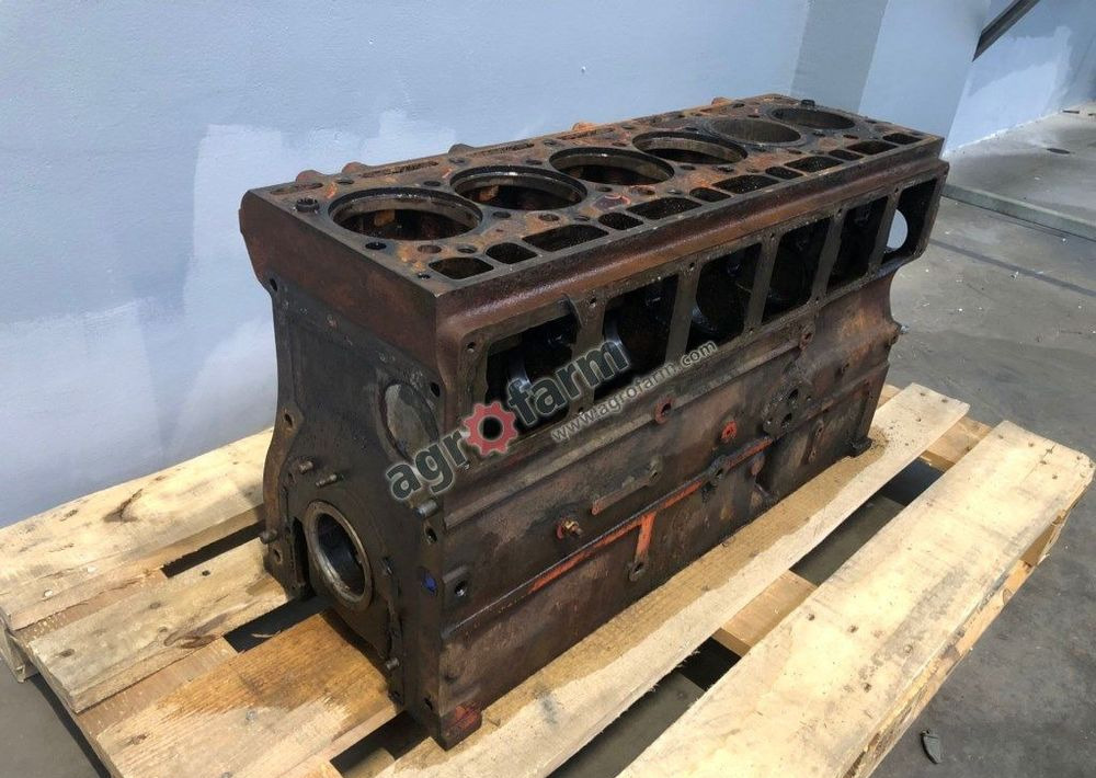 BLOK SILNIKA CASE 1055 955 946 3132724R94 - Engine for Truck: picture 2 BLOK SILNIKA CASE 1055 955 946 3132724R94 - Engine for Truck: picture 2