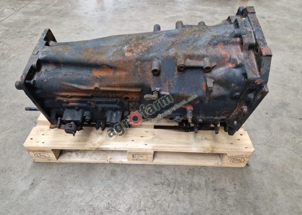 Skrzynia biegów Renault Ares 556 RZ 461B8 - Gearbox: picture 3 Skrzynia biegów Renault Ares 556 RZ 461B8 - Gearbox: picture 3
