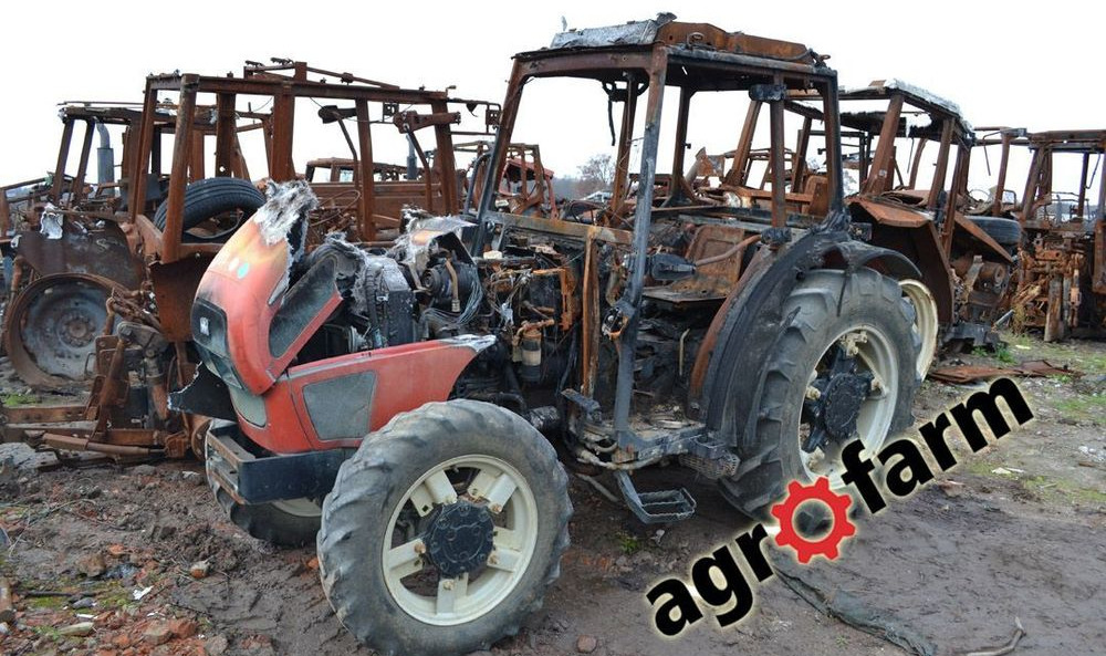 Spare parts Massey ferguson części skrzynia silnik most oś napęd zawór kabina synchronizator zębatka zwolnica: picture 1