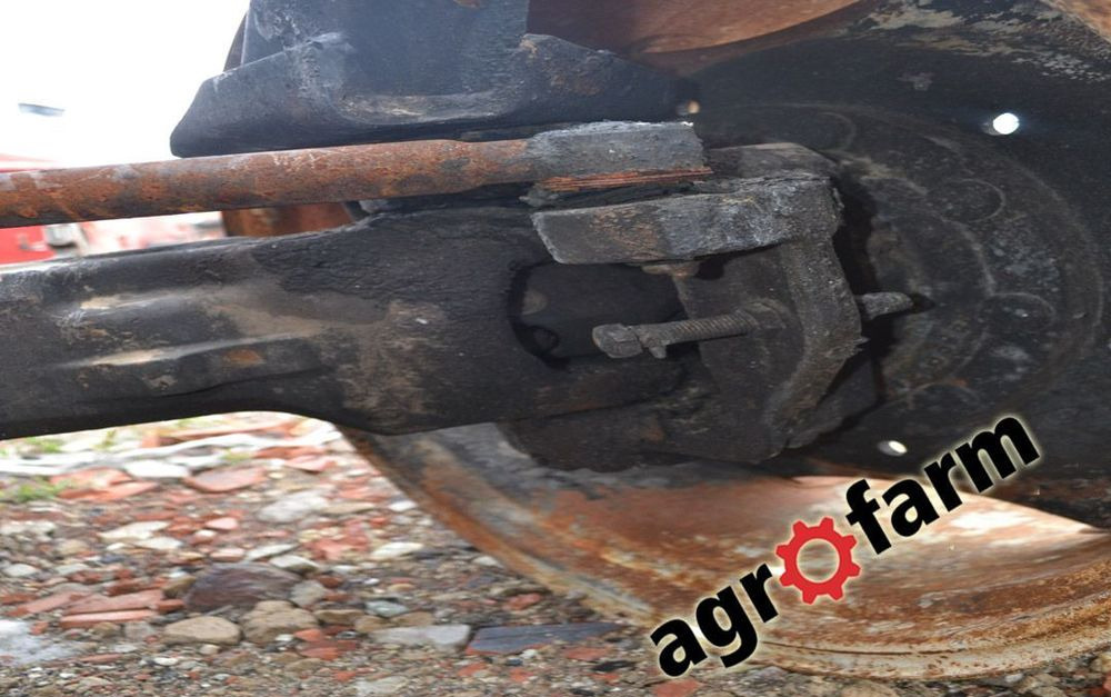 Massey ferguson części używane 6180 6170 6160 6190 oś most silnik skrzynia zwolnica zębatka obudowa - Spare parts: picture 3 Massey ferguson części używane 6180 6170 6160 6190 oś most silnik skrzynia zwolnica zębatka obudowa - Spare parts: picture 3
