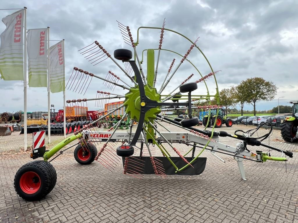 Tedder/ Rake Claas Liner 2900: picture 6 Tedder/ Rake Claas Liner 2900: picture 6