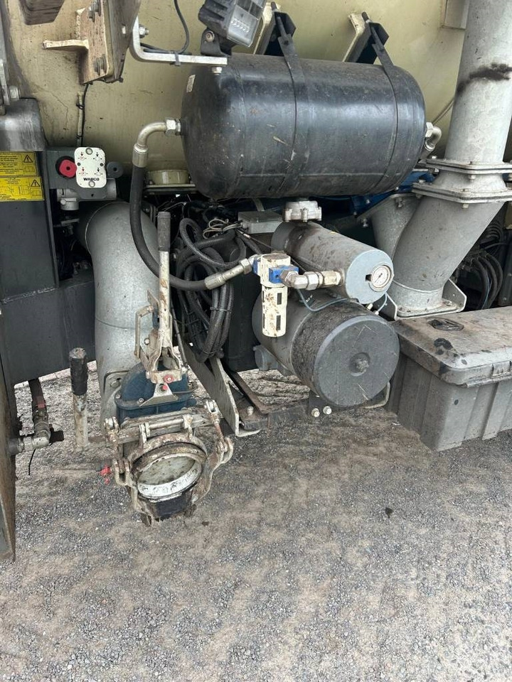 Kaweco Double Twin Shift 16 m3  - Slurry tanker: picture 4 Kaweco Double Twin Shift 16 m3  - Slurry tanker: picture 4