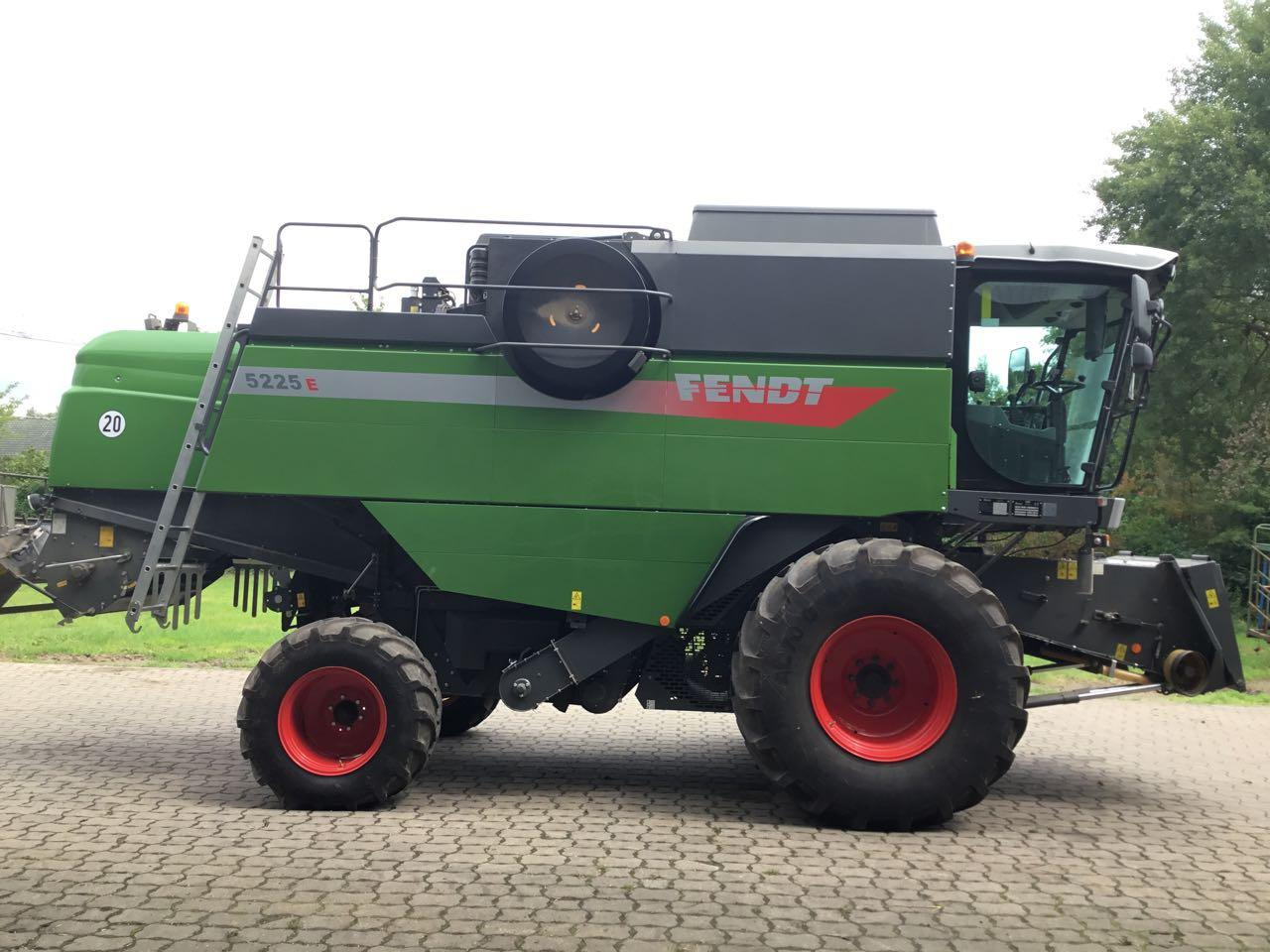 Fendt 5225E - Combine harvester: picture 3 Fendt 5225E - Combine harvester: picture 3