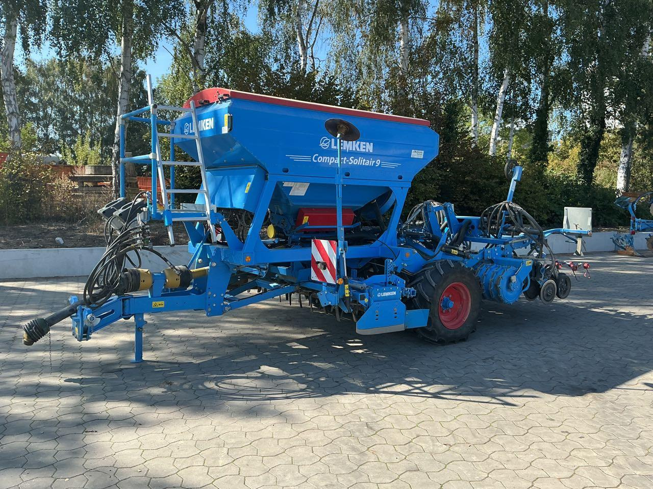 Lemken Compact Solitair 9/300 Z - Combine seed drill: picture 1 Lemken Compact Solitair 9/300 Z - Combine seed drill: picture 1